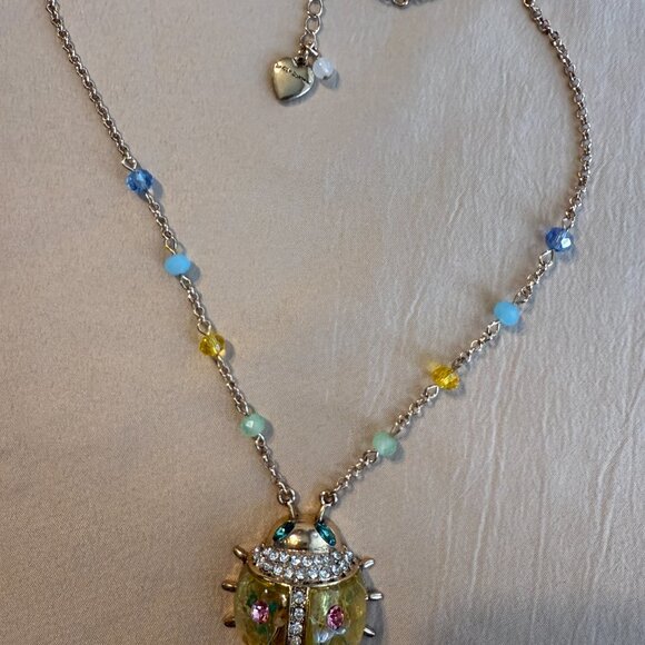 Sweetness and Light Necklace - Picture 3 of 3